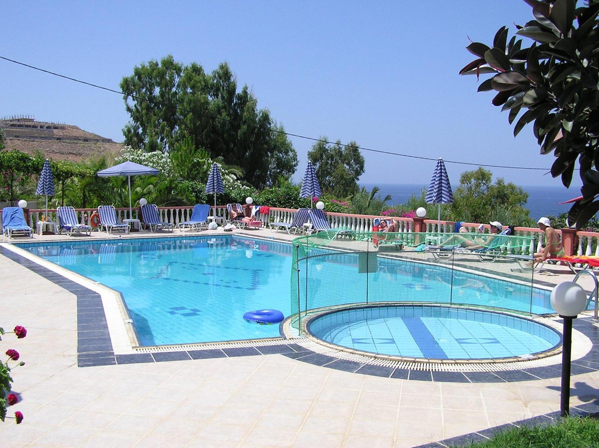 אפרטהוטל Pánormos Knossos מראה חיצוני תמונה