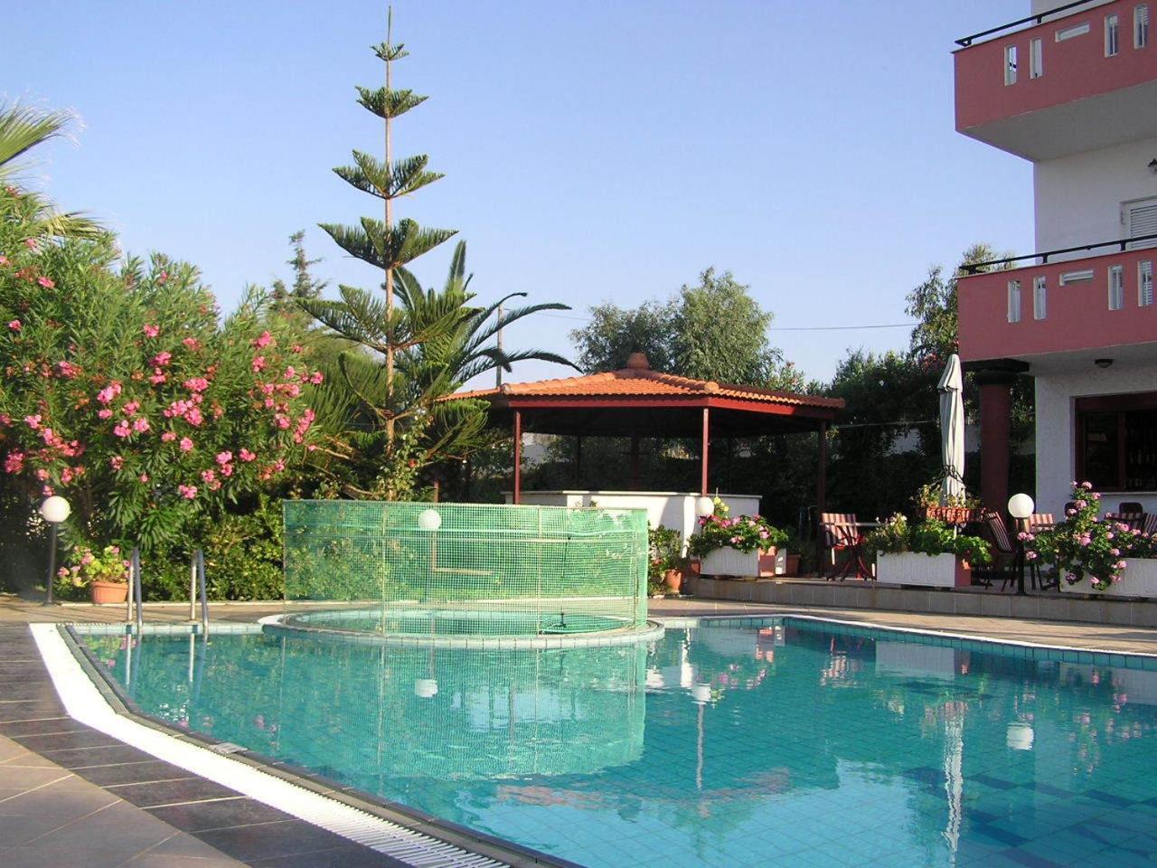 אפרטהוטל Pánormos Knossos מראה חיצוני תמונה